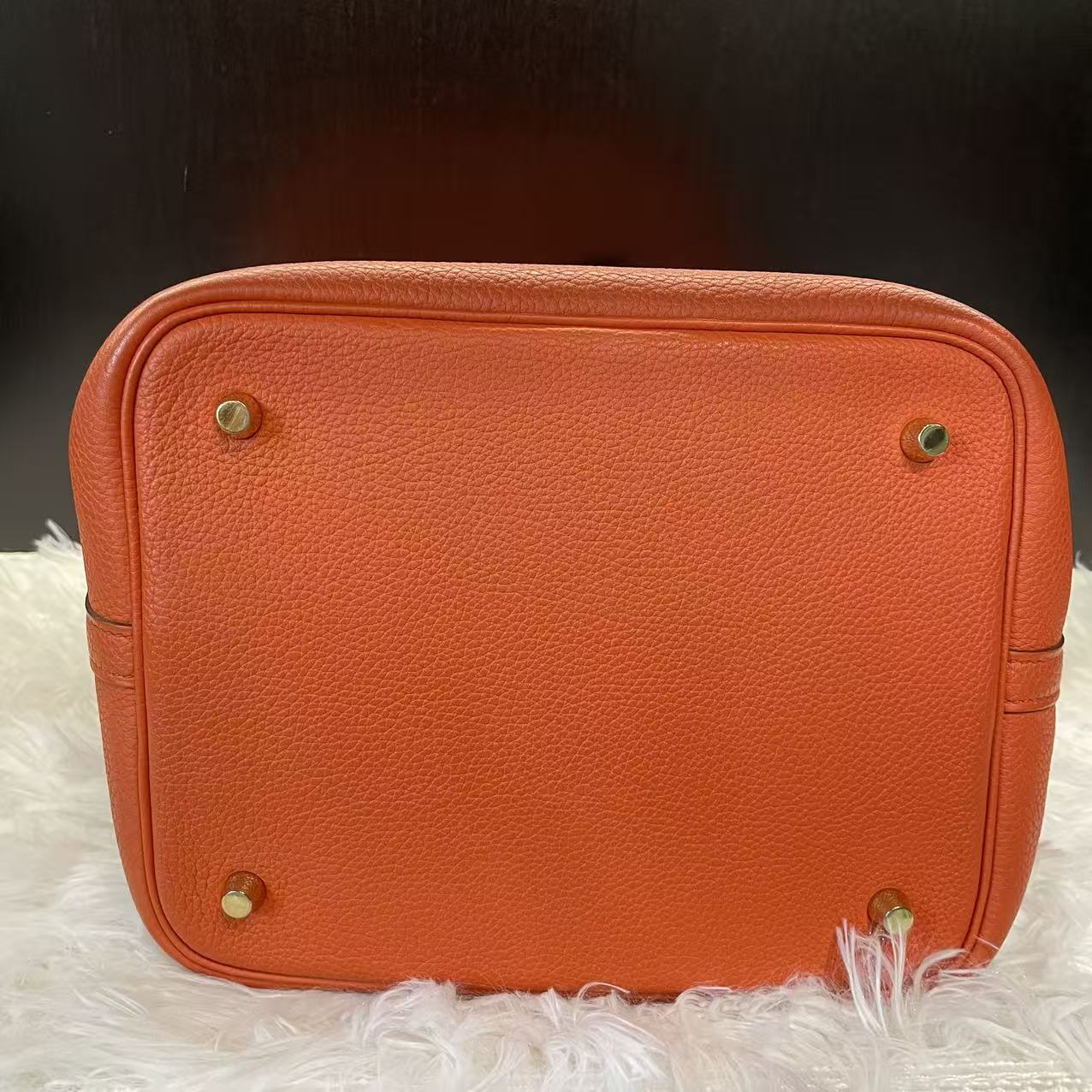 (Preowned) CHANEL Hermes Basket 22