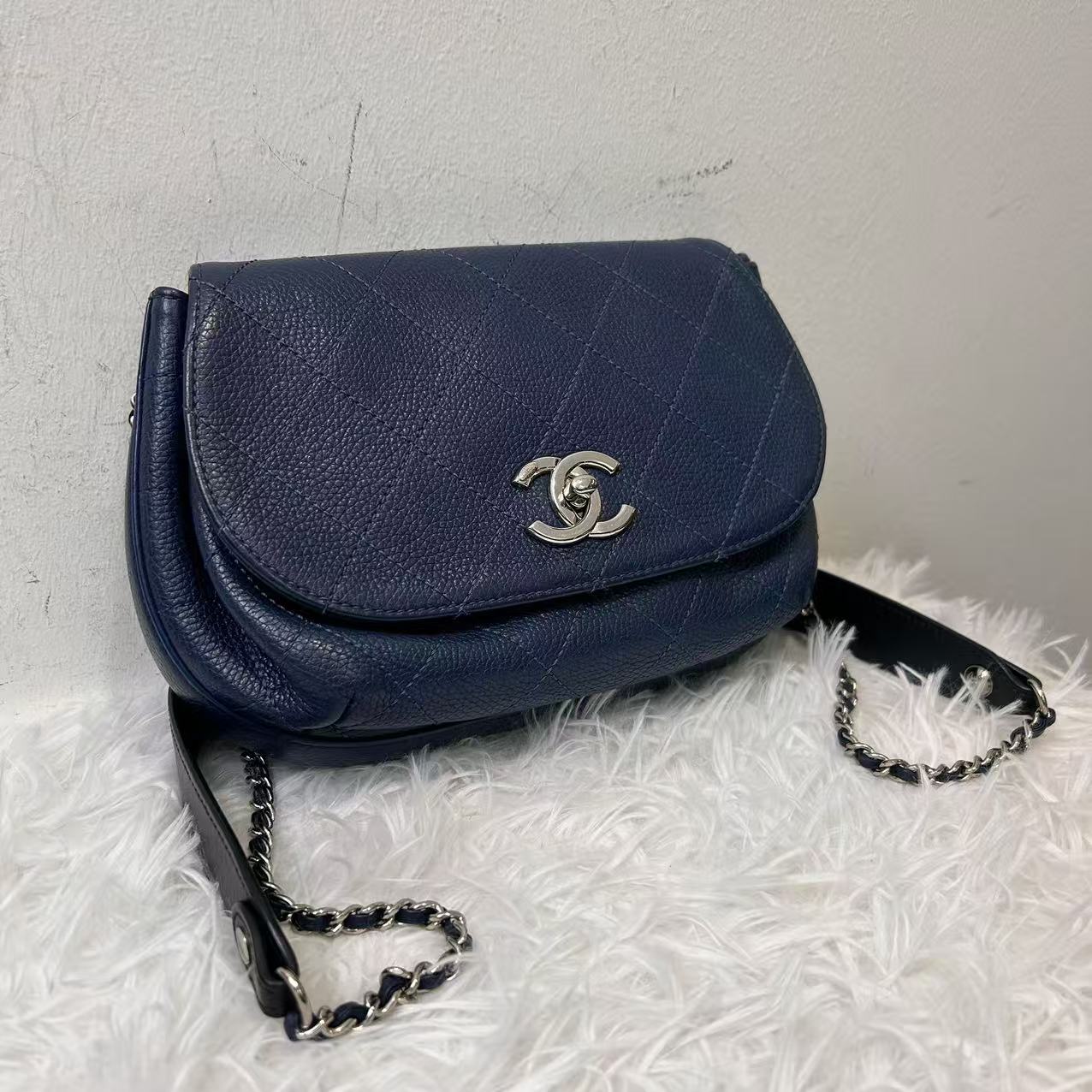 (Preowned) CHANEL Lucky Bag Bag