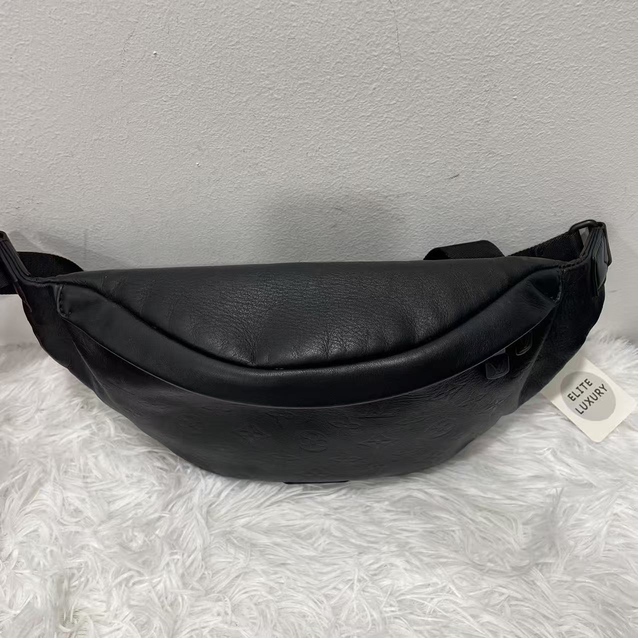(Preowned) LOUIS VUITTON Bumbag
