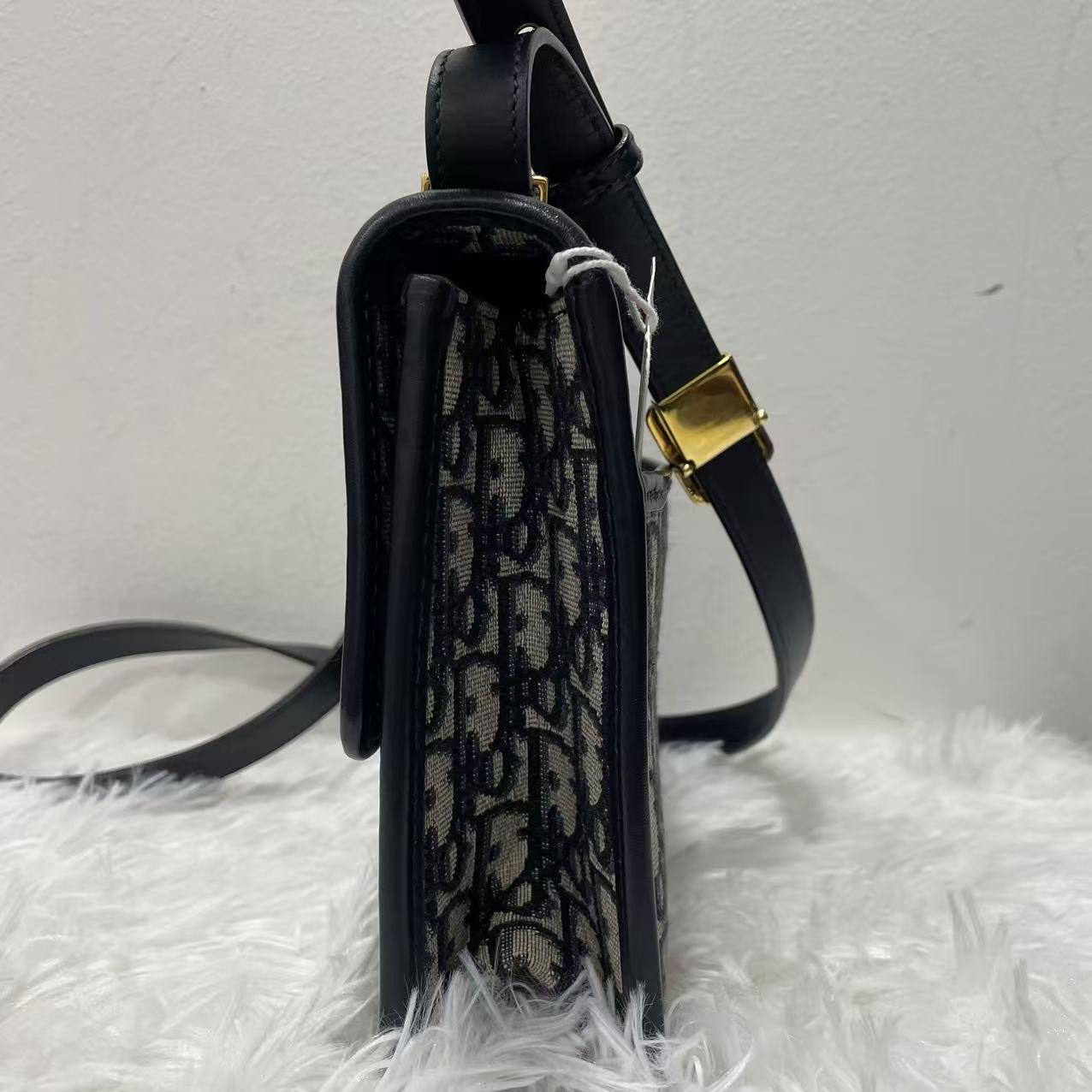 (Preowned) DIOR Montaigne 30