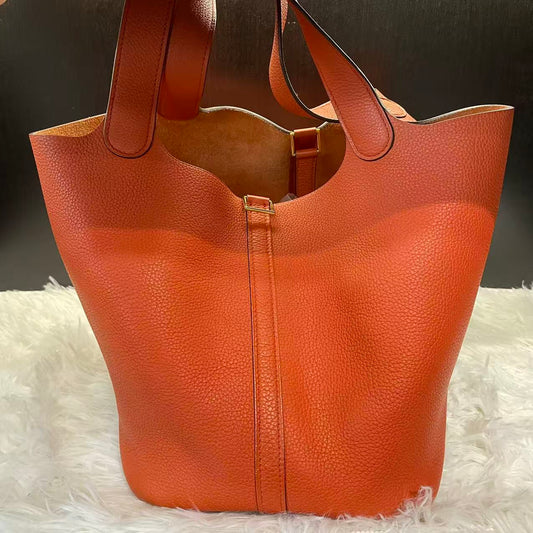 (Preowned) CHANEL Hermes Basket 22