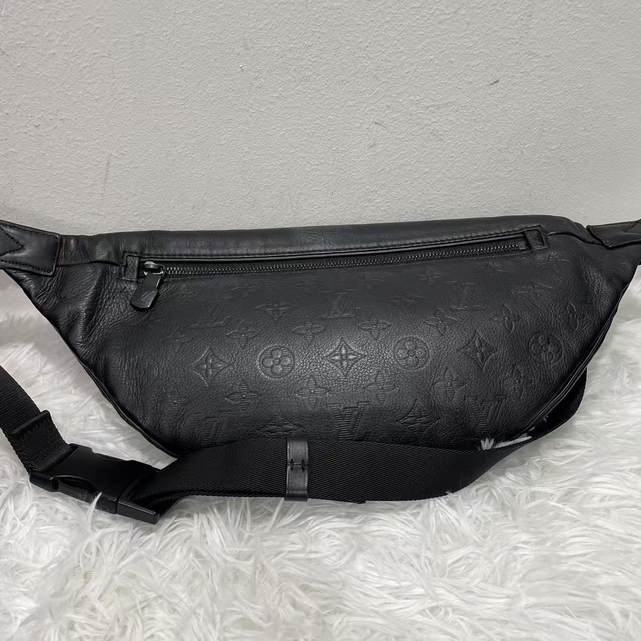(Preowned) LOUIS VUITTON Bumbag