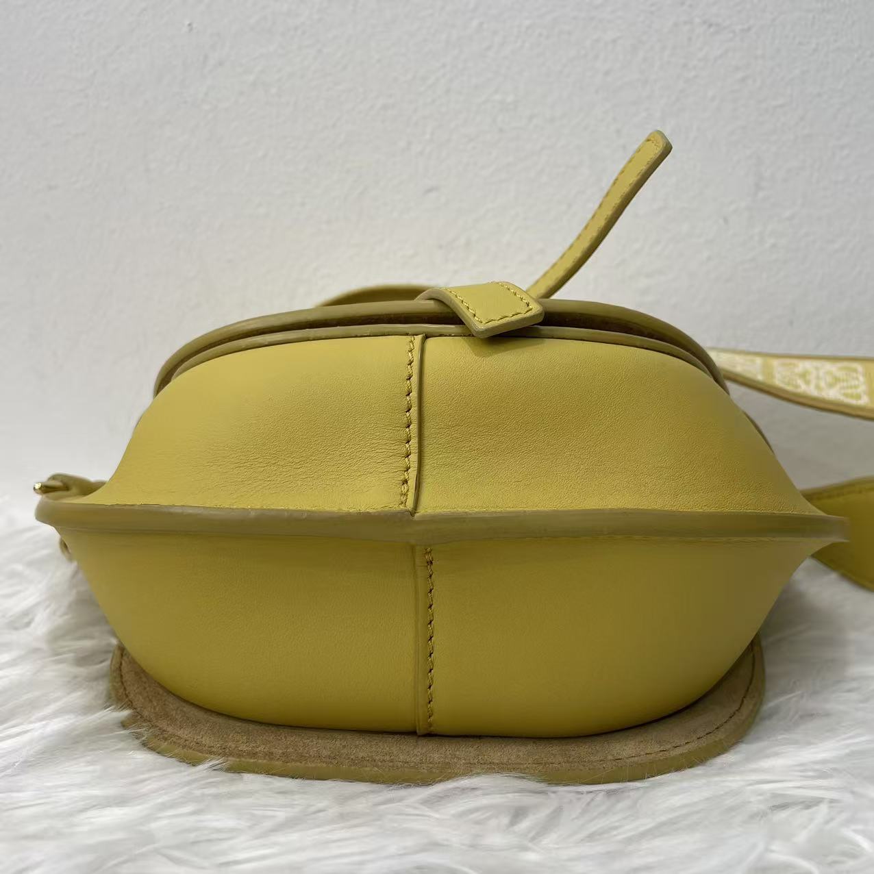 (Preowned) LOEWE Gate