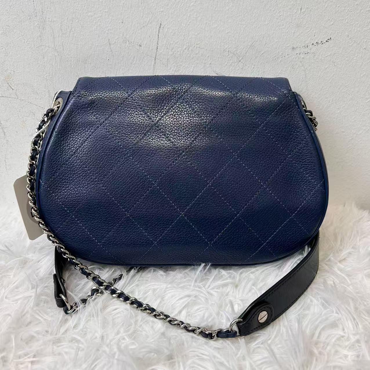 (Preowned) CHANEL Lucky Bag Bag