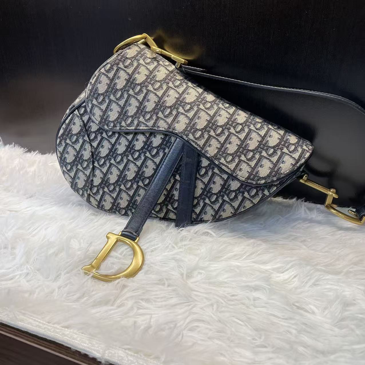 (Preowned) DIOR Saddle Medium Blue