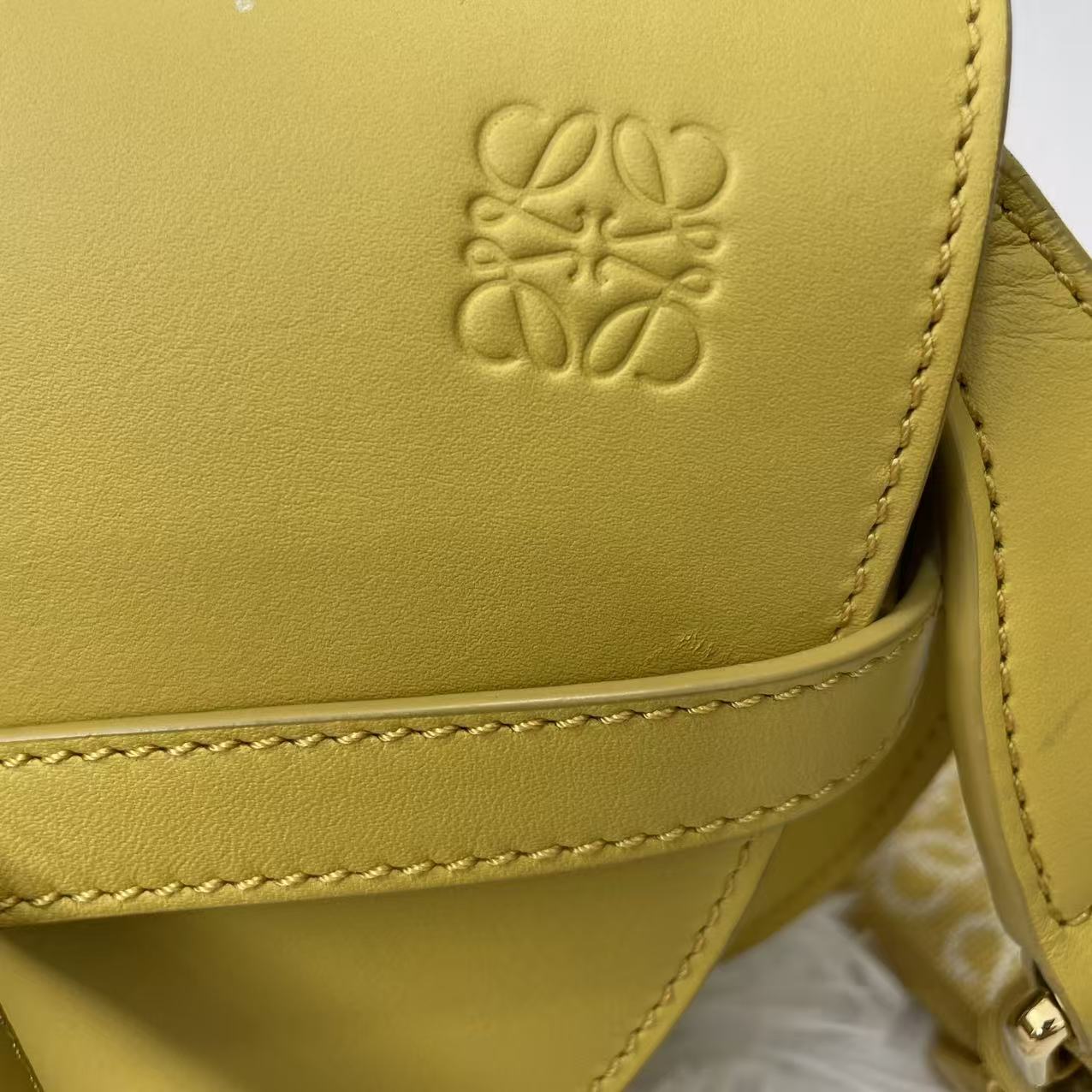 (Preowned) LOEWE Gate