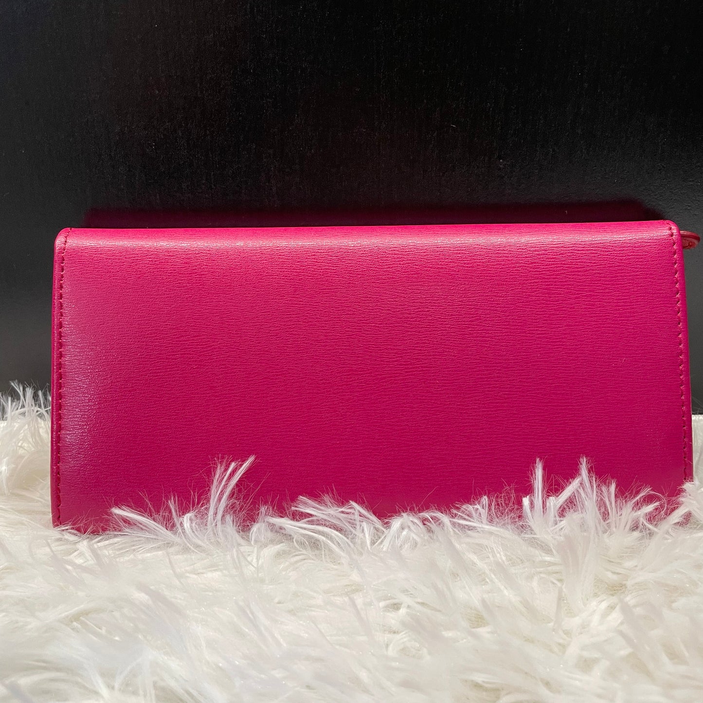 (Preowned) Ferragamo