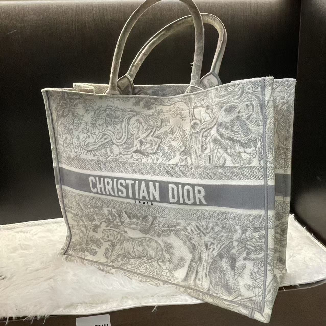 (Preowned) DIOR BookTote Zoo Series GM Grey