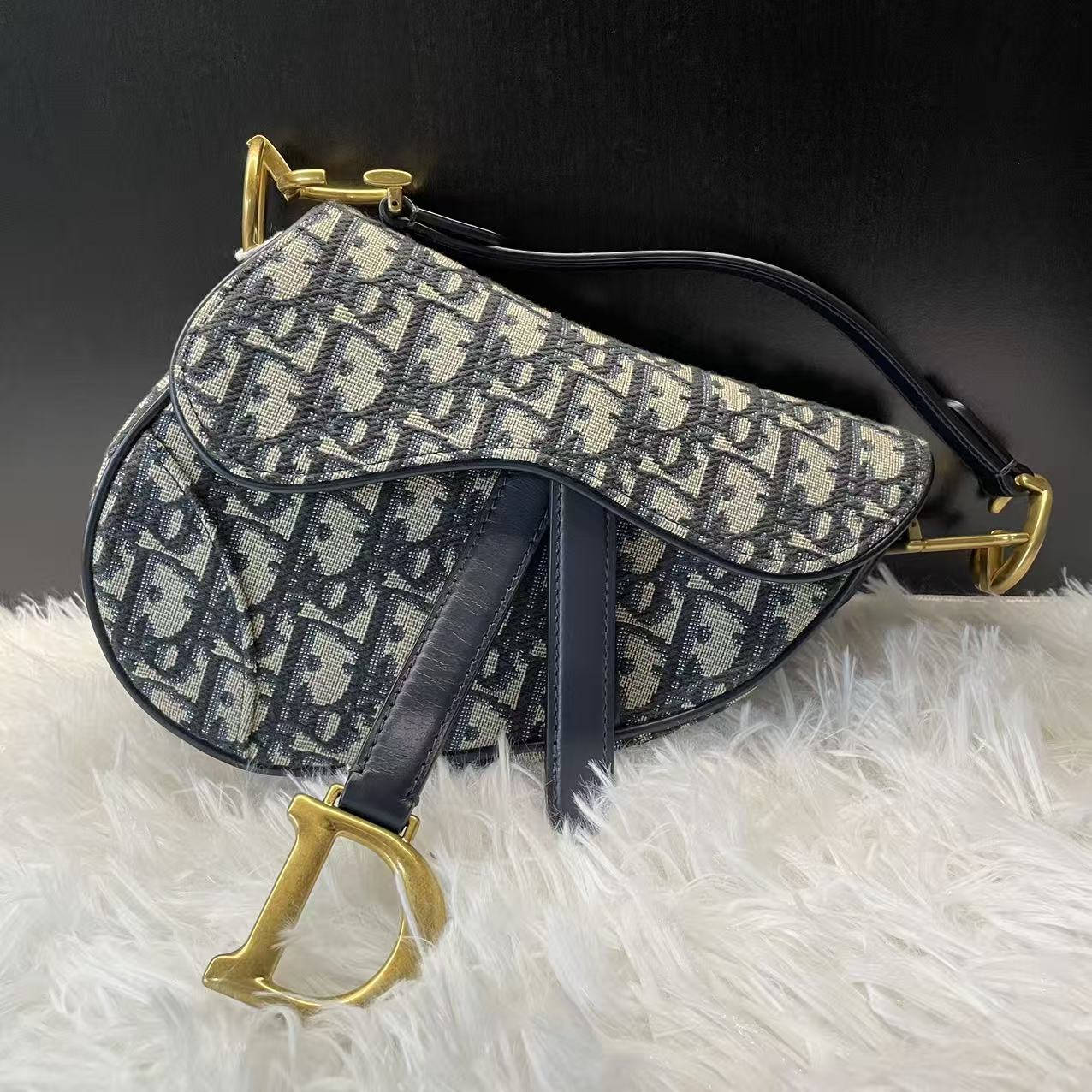 (Preowned) DIOR