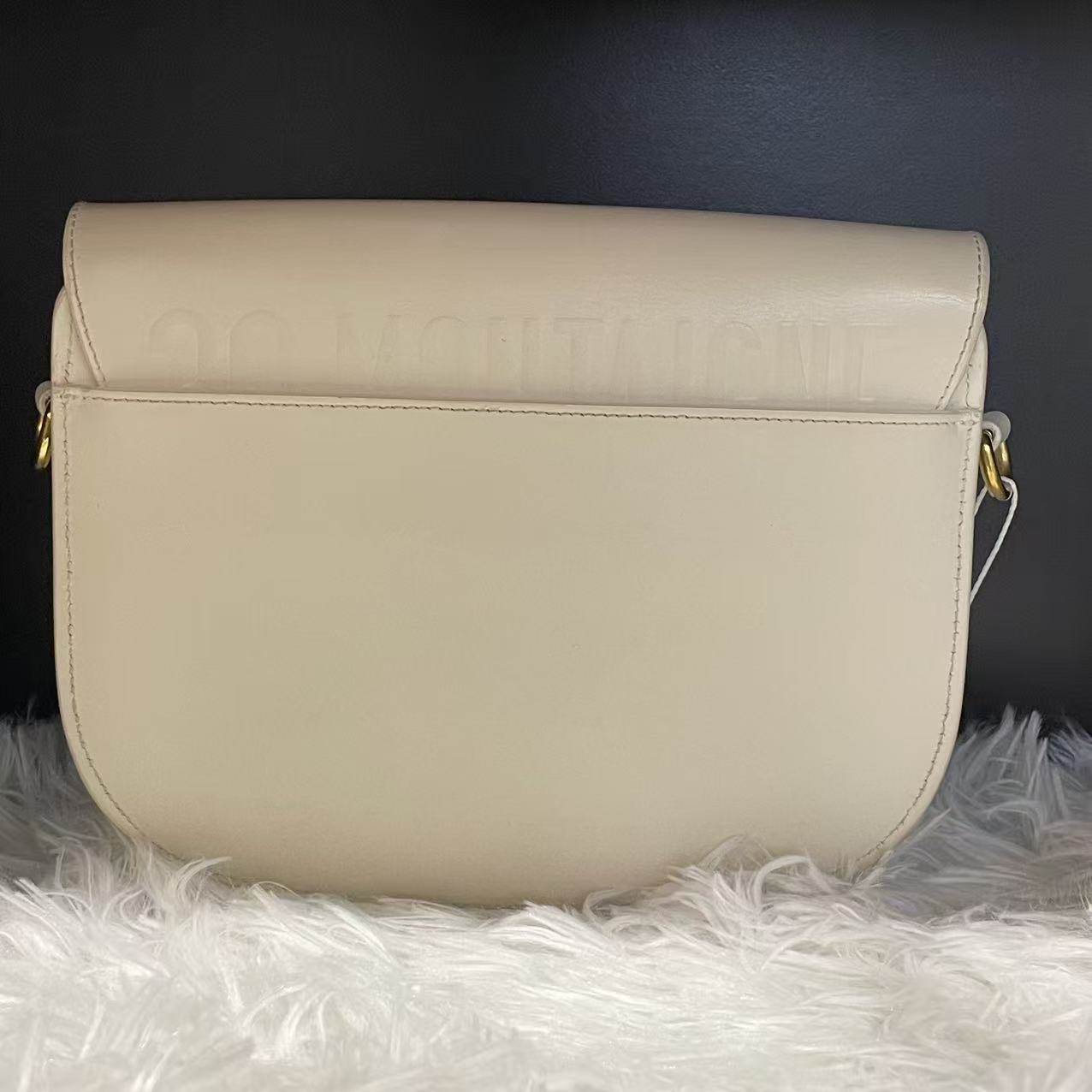 (Preowned) DIOR Bobby MM White