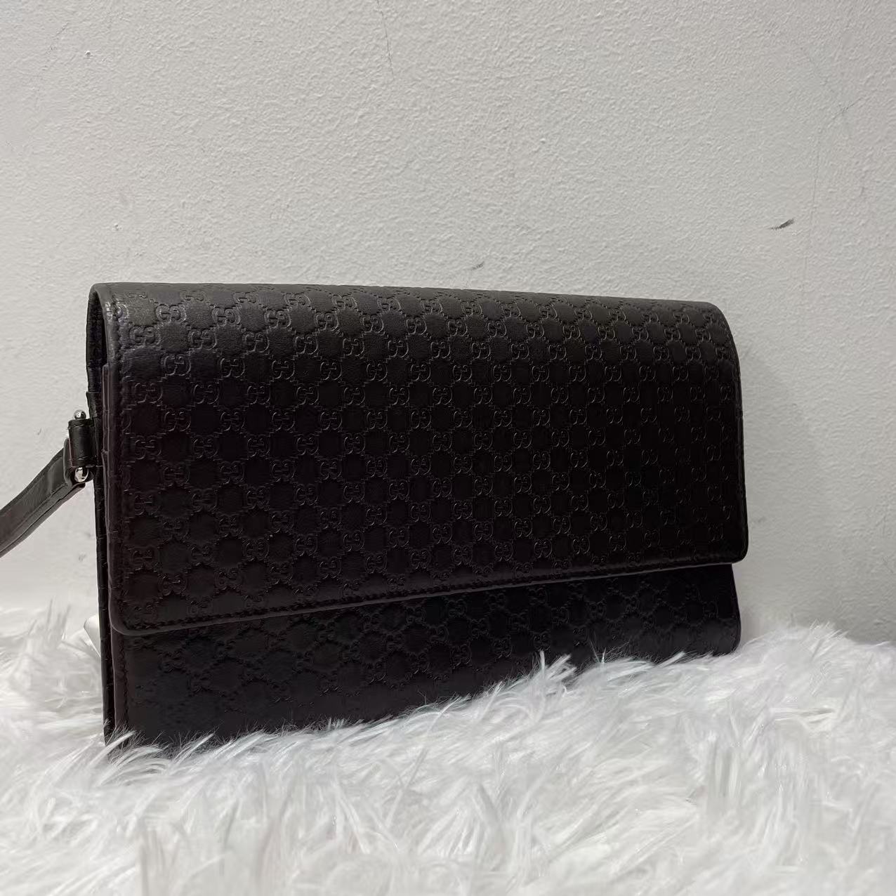(Preowned) GUCCI Imprinted Logo Long Leather Wallet for Women Brown # Classic Recommendation#
