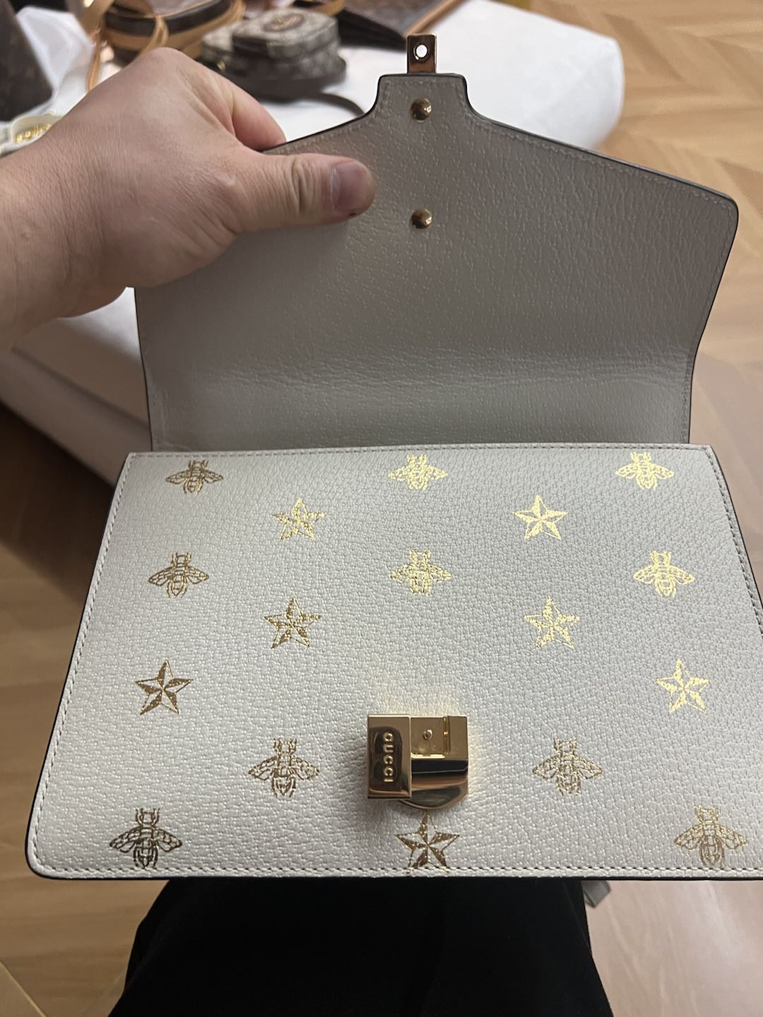 (Preowned) GUCCI Sylvie White