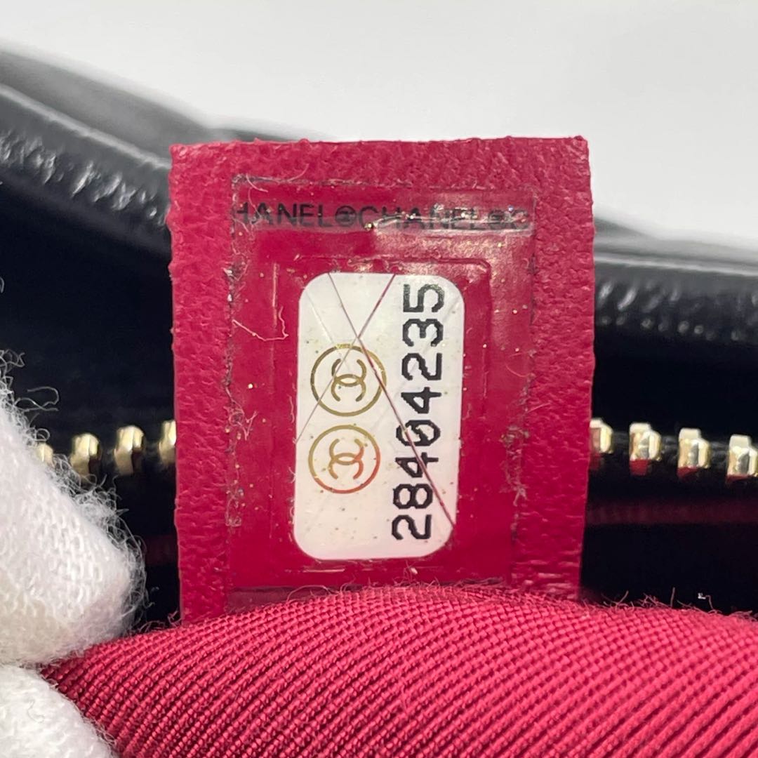 (Preowned) CHANEL Gabrielle 19A PM BLACK