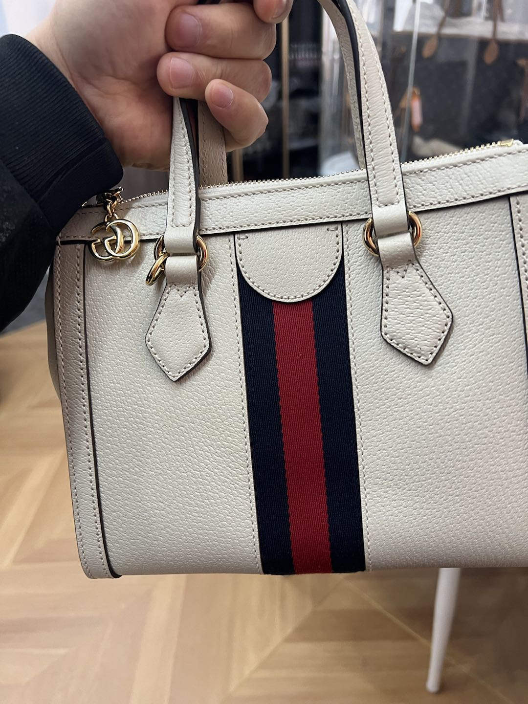 (Preowned) GUCCI Ophidia White Versatile classic recommendation