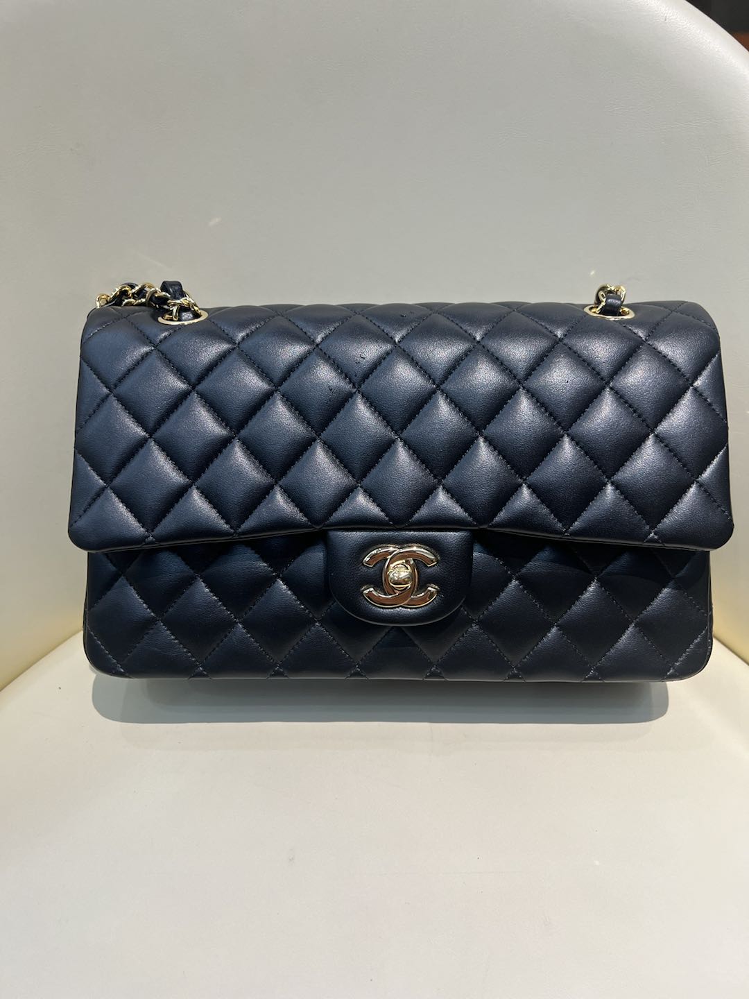 (Preowned) CHANEL Classic Flap CF REV