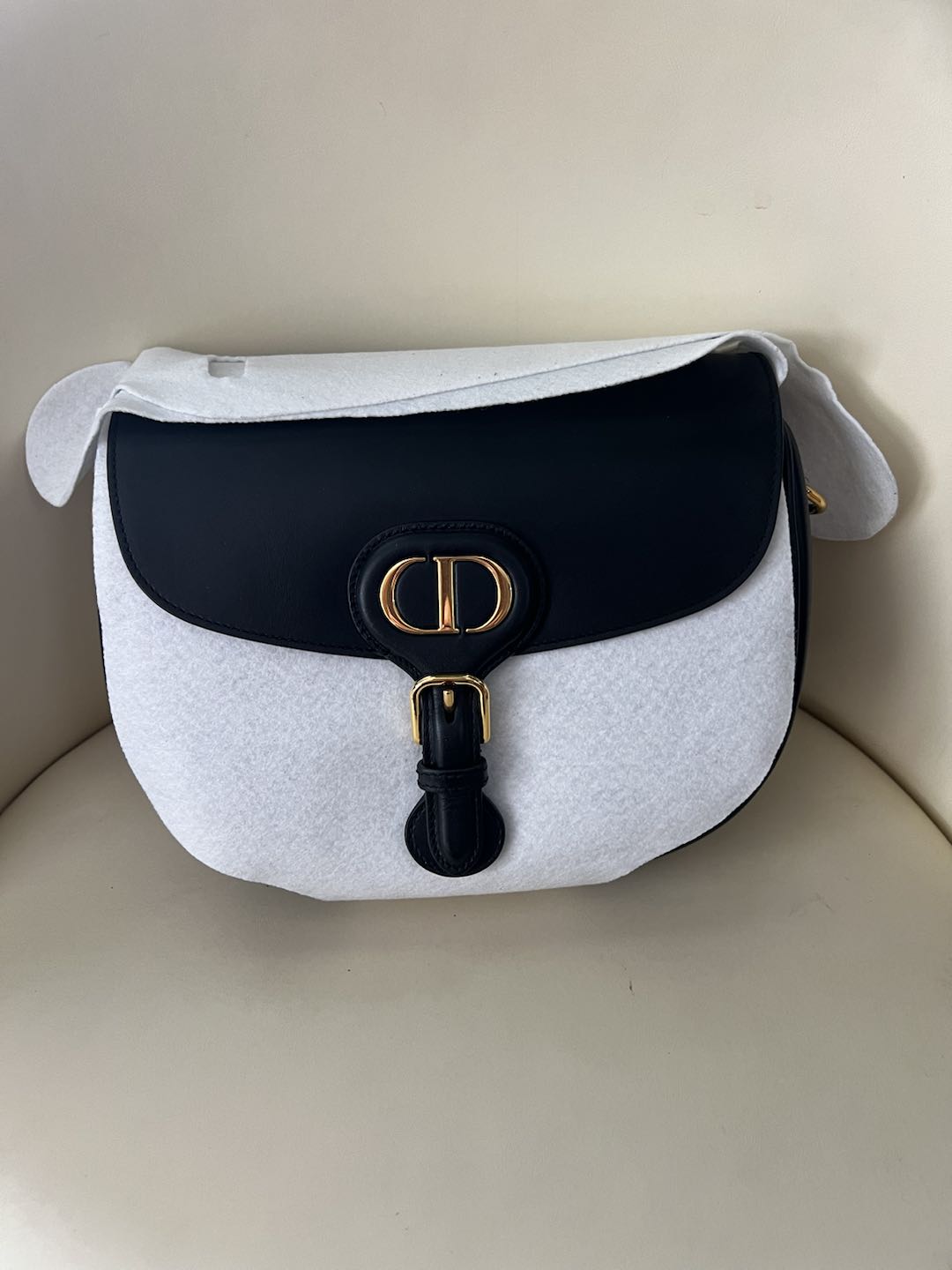 (Preowned) DIOR Bobby Black MM