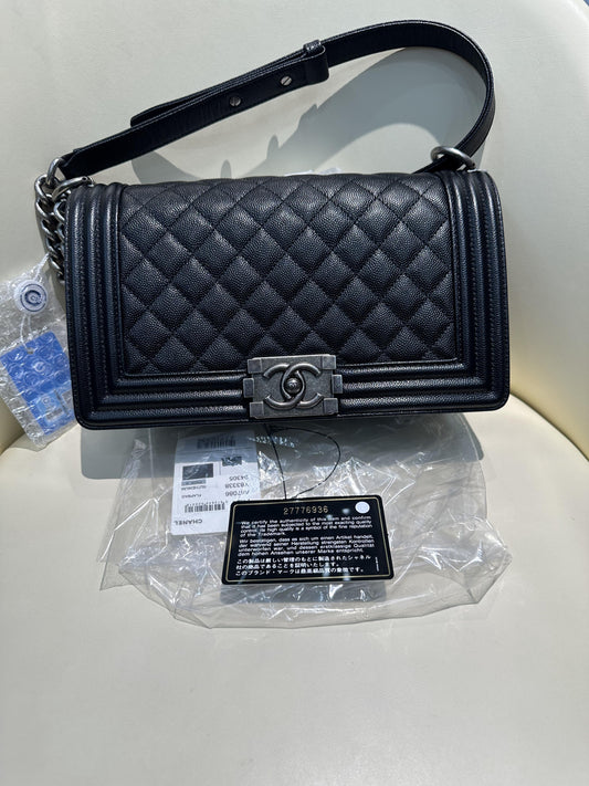 (Preowned) CHANEL leboy Black silver lychee cowhide 27 open card