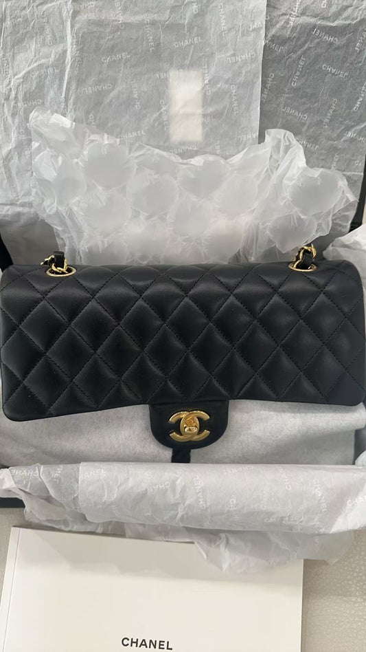 (Preowned) CHANEL Classic Flap CF REV Black