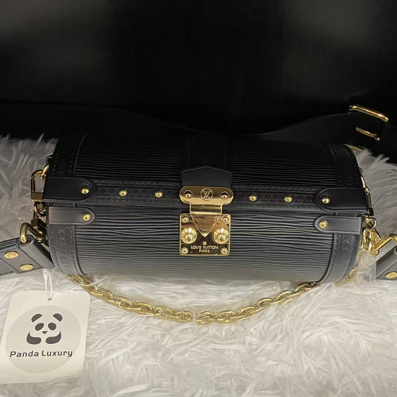 (Preowned) LOUIS VUITTON Papillon Trunk