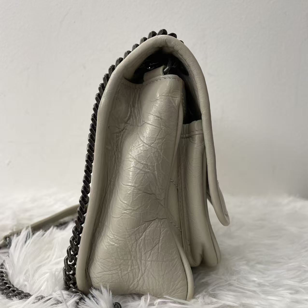 (Preowned) SAINT LAURENT YSL Niki Logo White