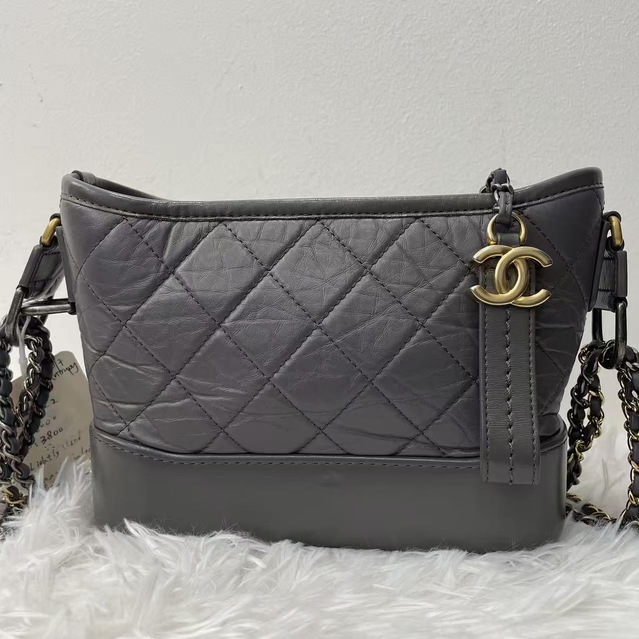 (Preowned) CHANEL Wandering Small Account