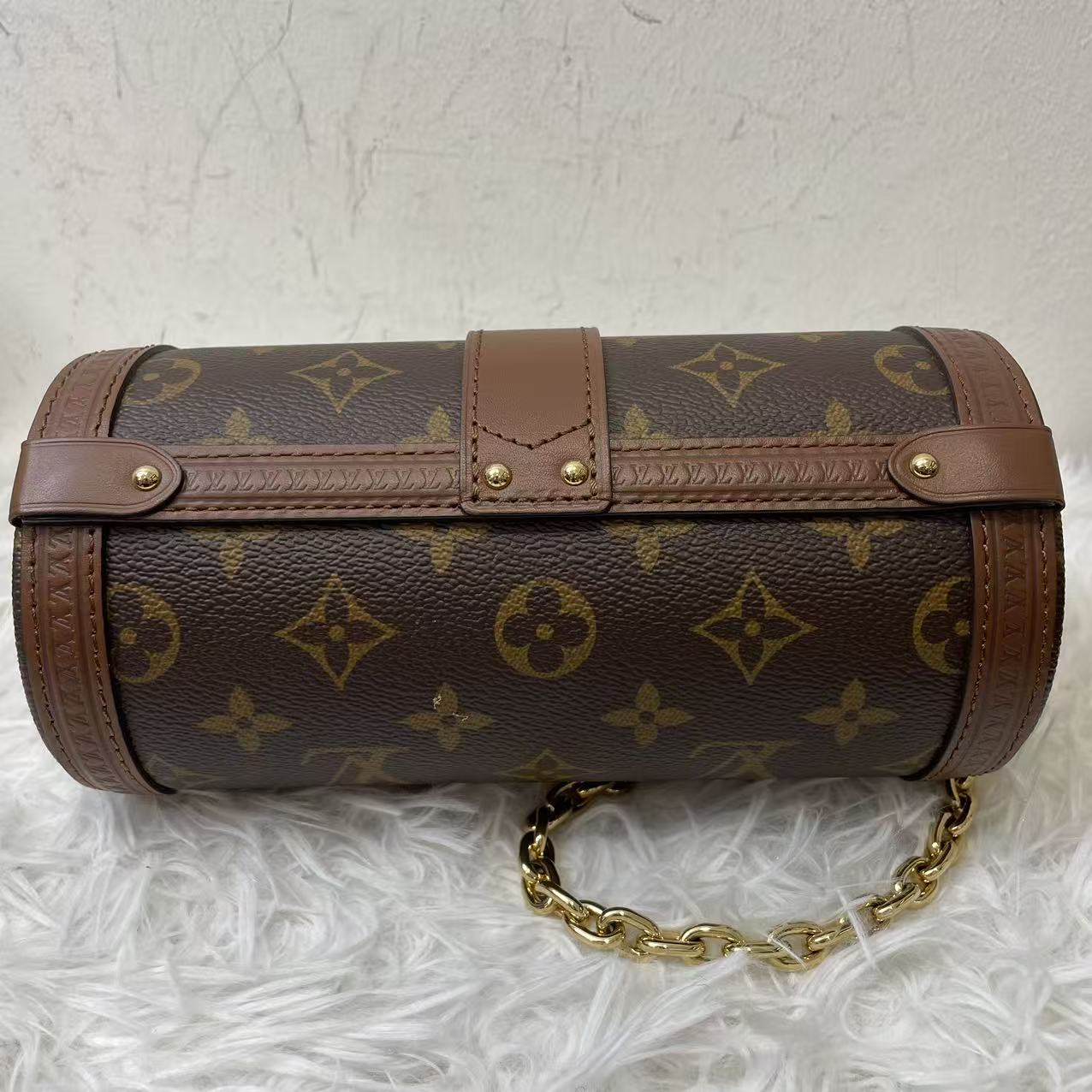(Preowned) LOUIS VUITTON PAPILLON TRUNK