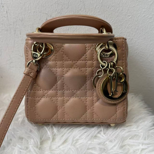 (Preowned) DIOR Micro Three grid vine pattern Logo pendant Supermini Cinnamon