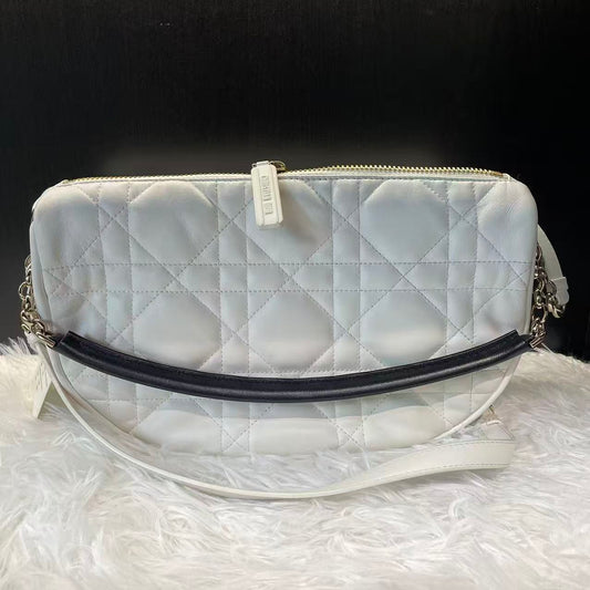 (Preowned) DIOR VIBE HOBO  MEDIUM