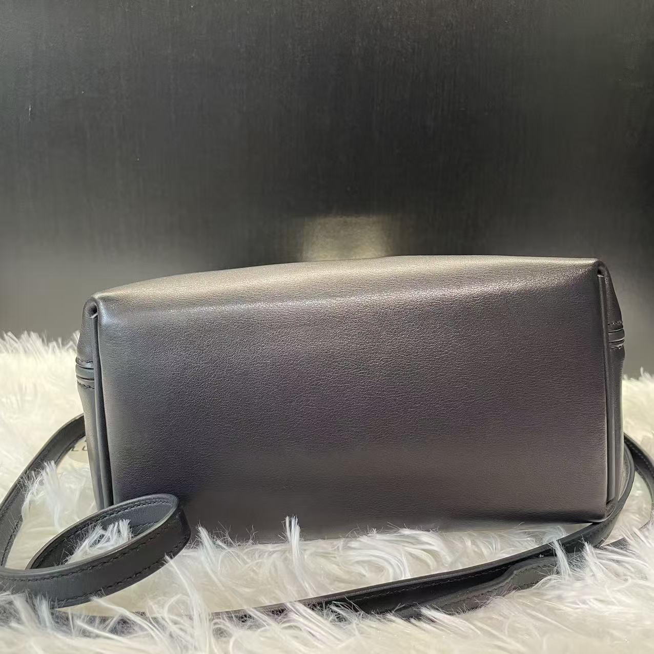 (Preowned) HERMES Volupto拼Swift