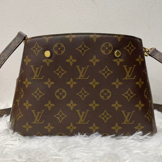 (Preowned) LOUIS VUITTON Montaigne BB