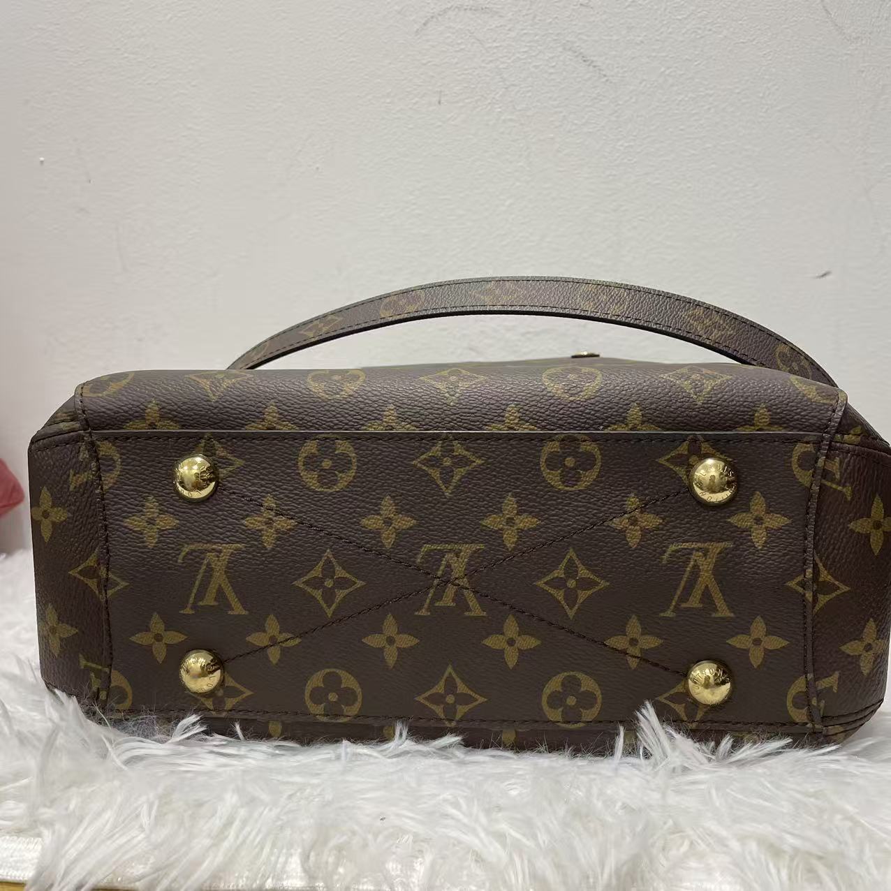 (Preowned) LOUIS VUITTON Montaigne BB