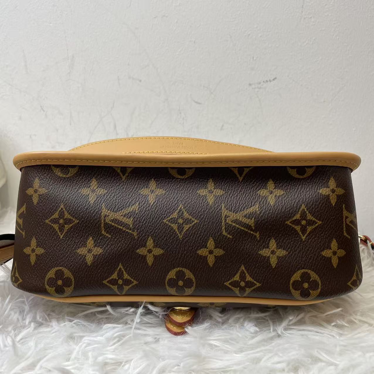 (Preowned) LOUIS VUITTON Diane PM