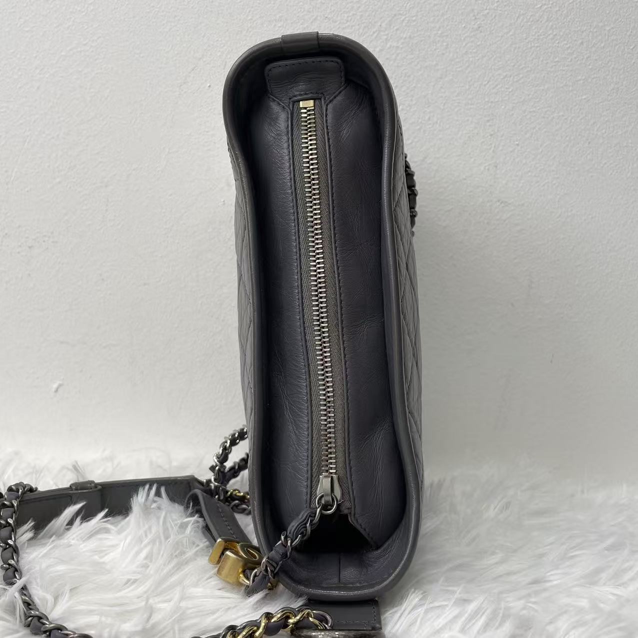 (Preowned) CHANEL Wandering Small Account