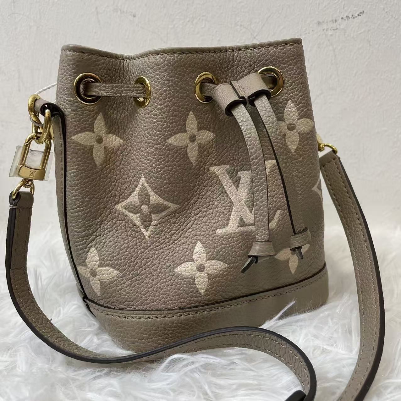 (Preowned) LOUIS VUITTON NOE NANO