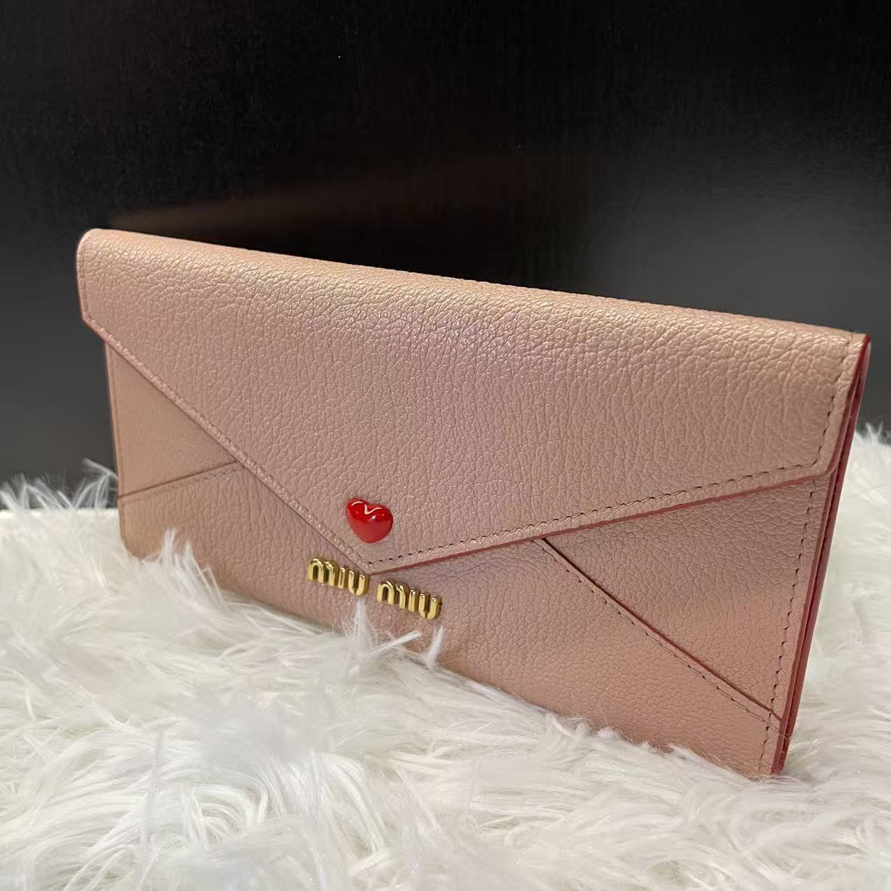 (Preowned) Miu Miu clamshell envelope style card holder wallet - pink
