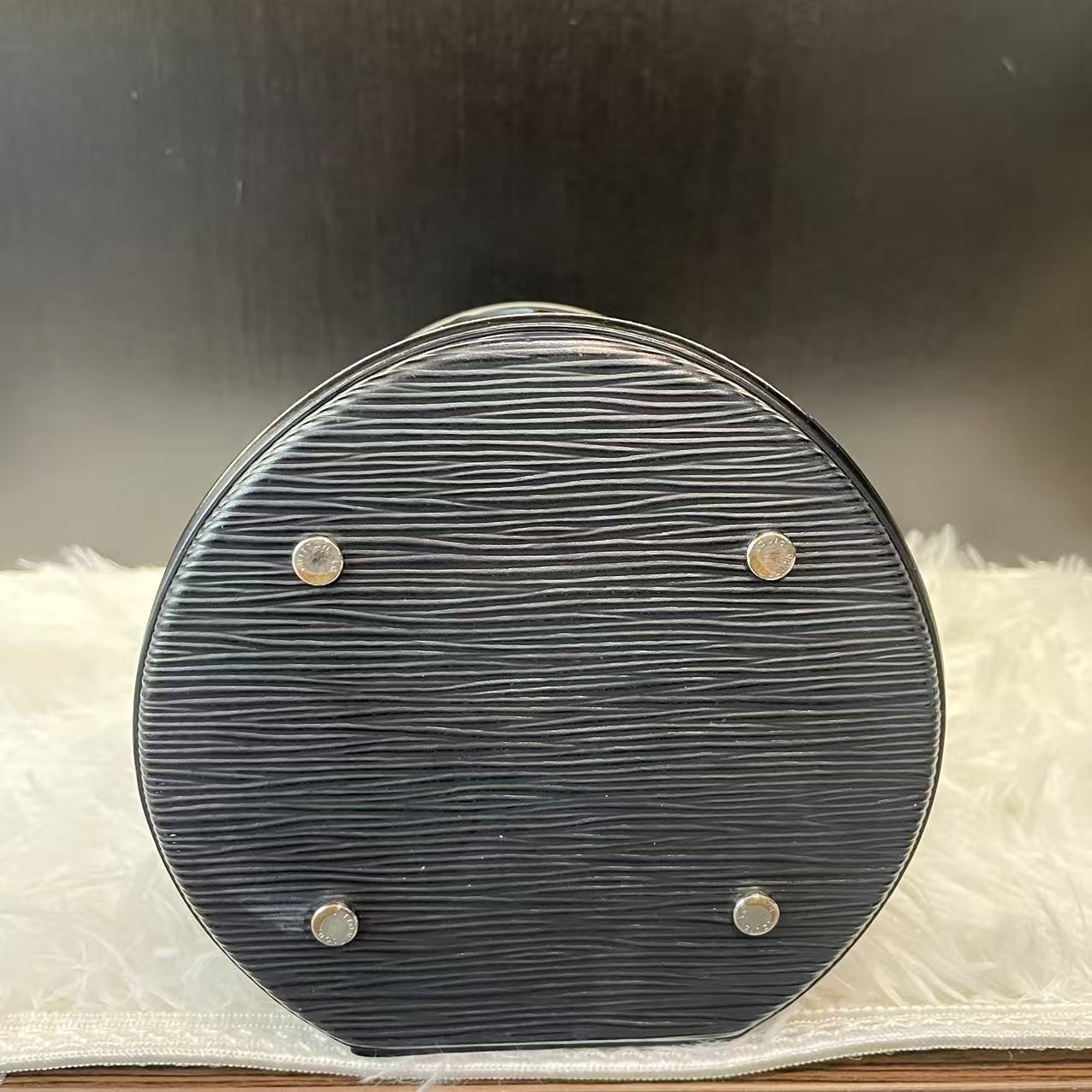 (Preowned) LOUIS VUITTON Cannes Epi