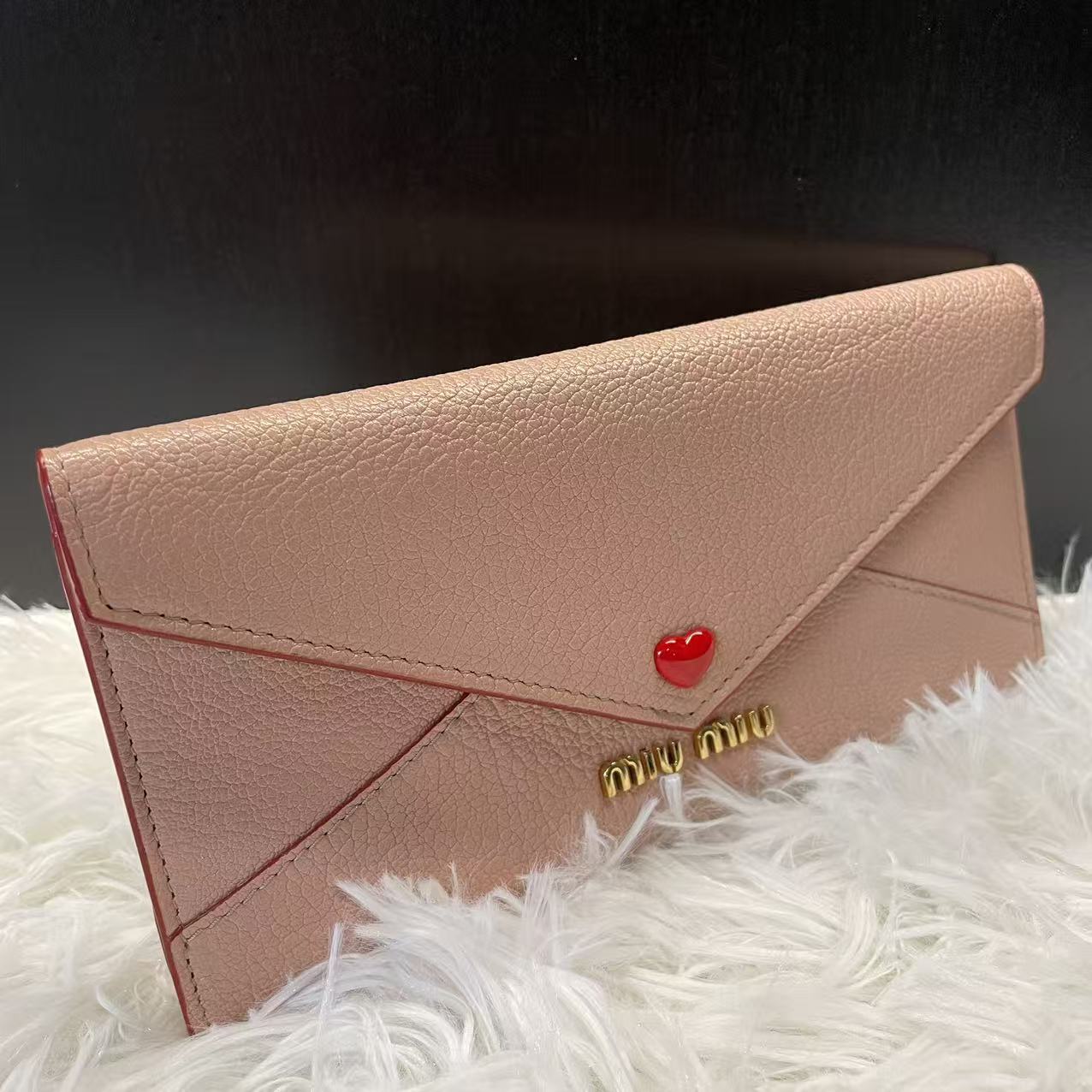 (Preowned) Miu Miu clamshell envelope style card holder wallet - pink