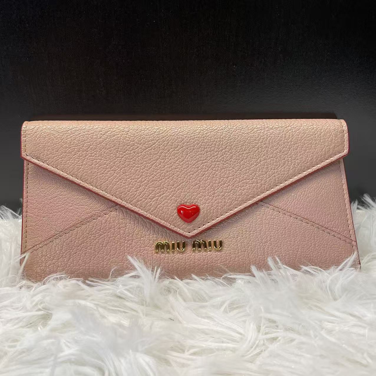 (Preowned) Miu Miu clamshell envelope style card holder wallet - pink