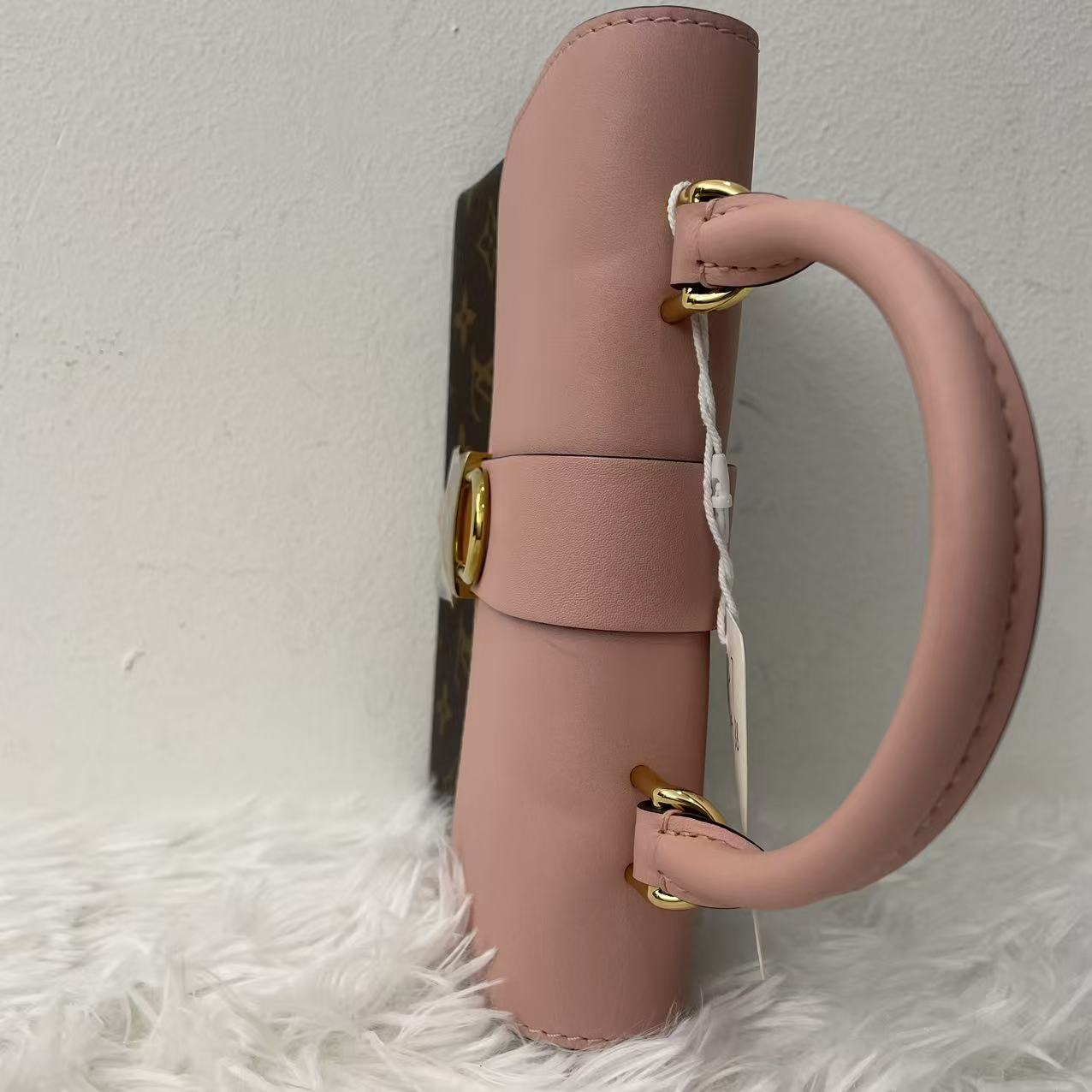 (Preowned) LOUIS VUITTON Locky BB