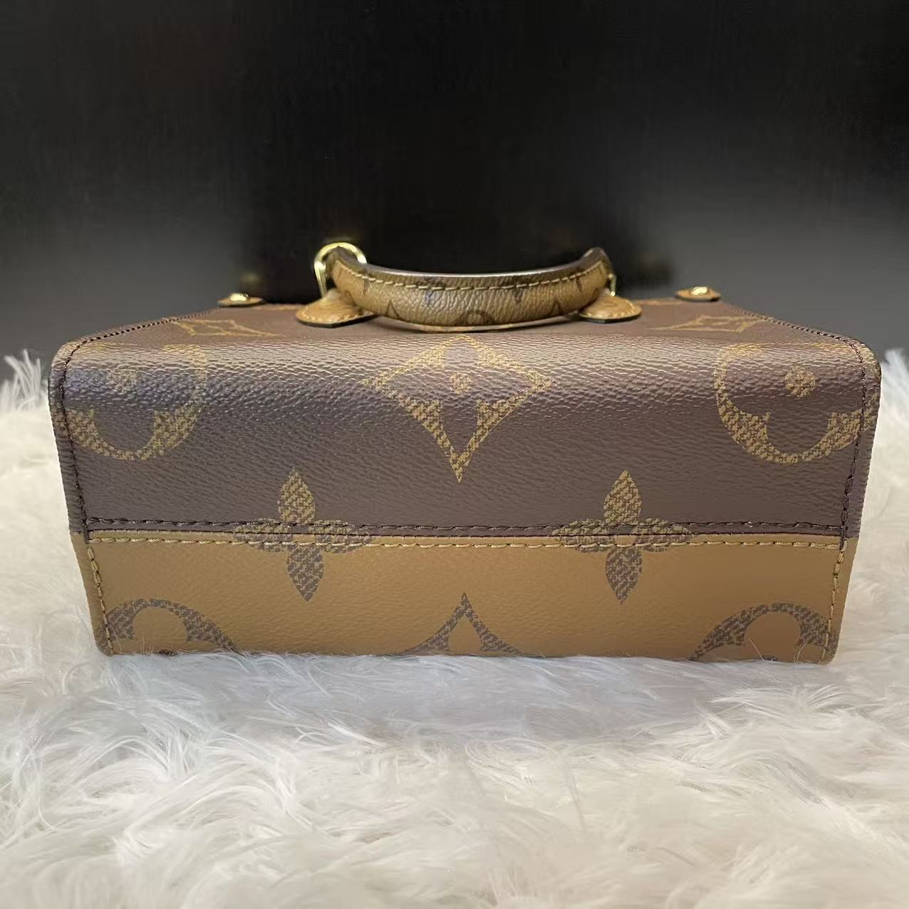 (Preowned) LOUIS VUITTON On The Go BB