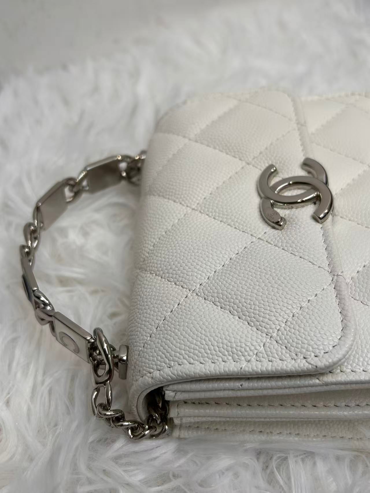 (Preowned) CHANEL Small square bag MINI