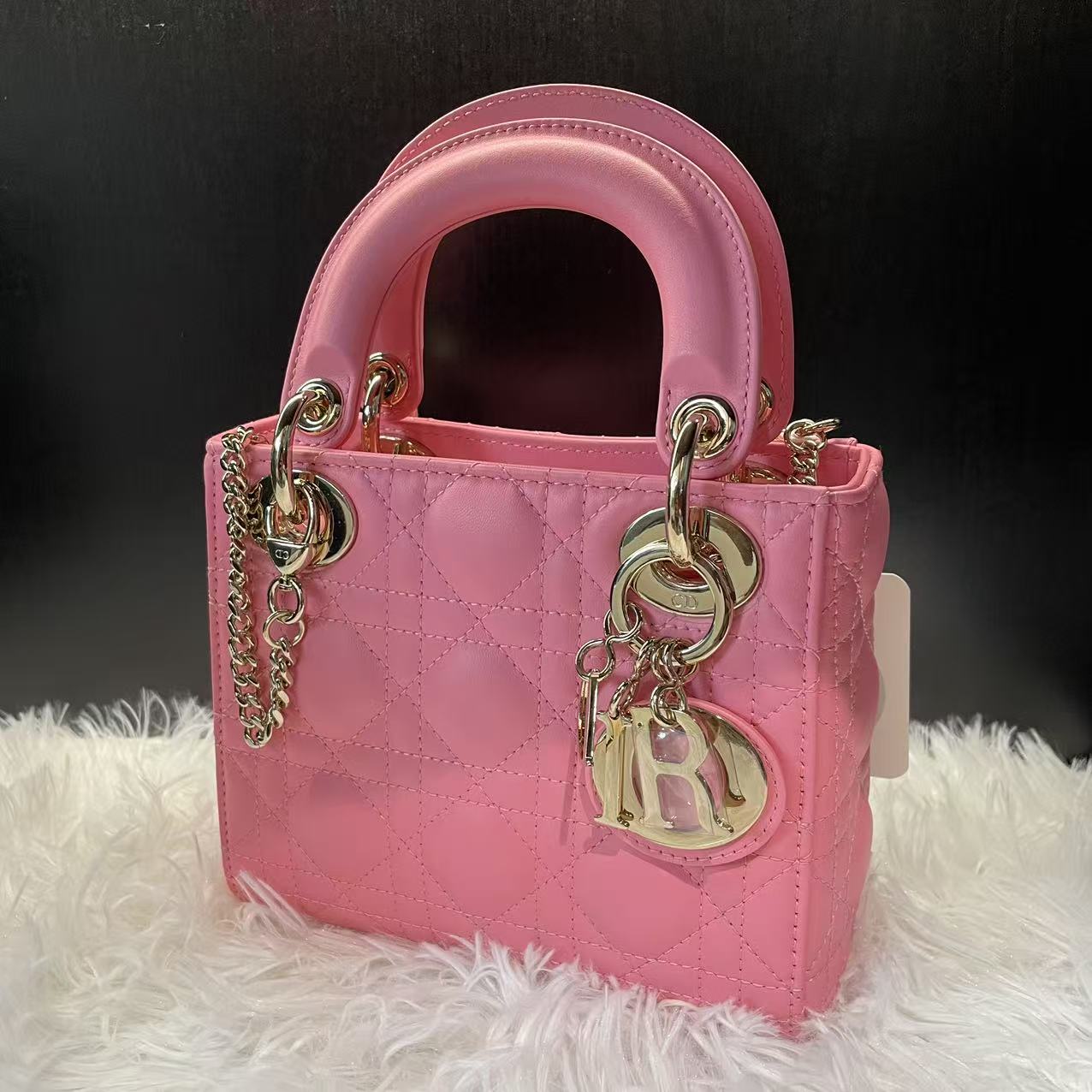 (Preowned) DIOR Candy pink with light gold buckle three-compartment Daifei bag sheepskin messenger bag