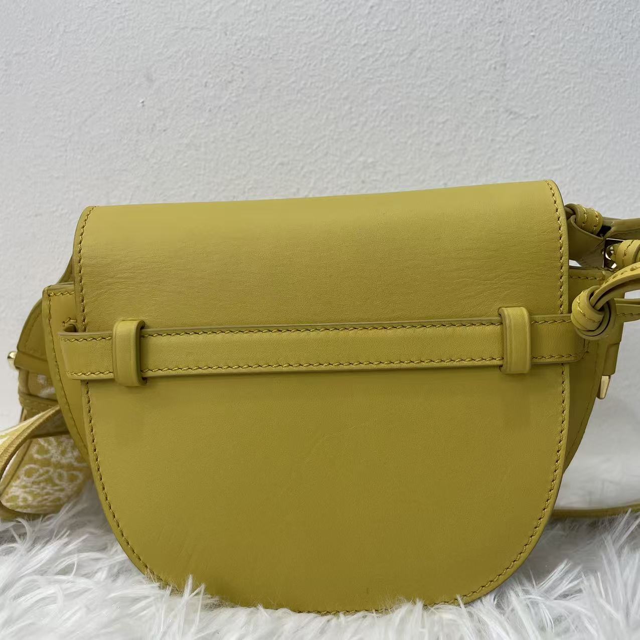 (Preowned) LOEWE Gate