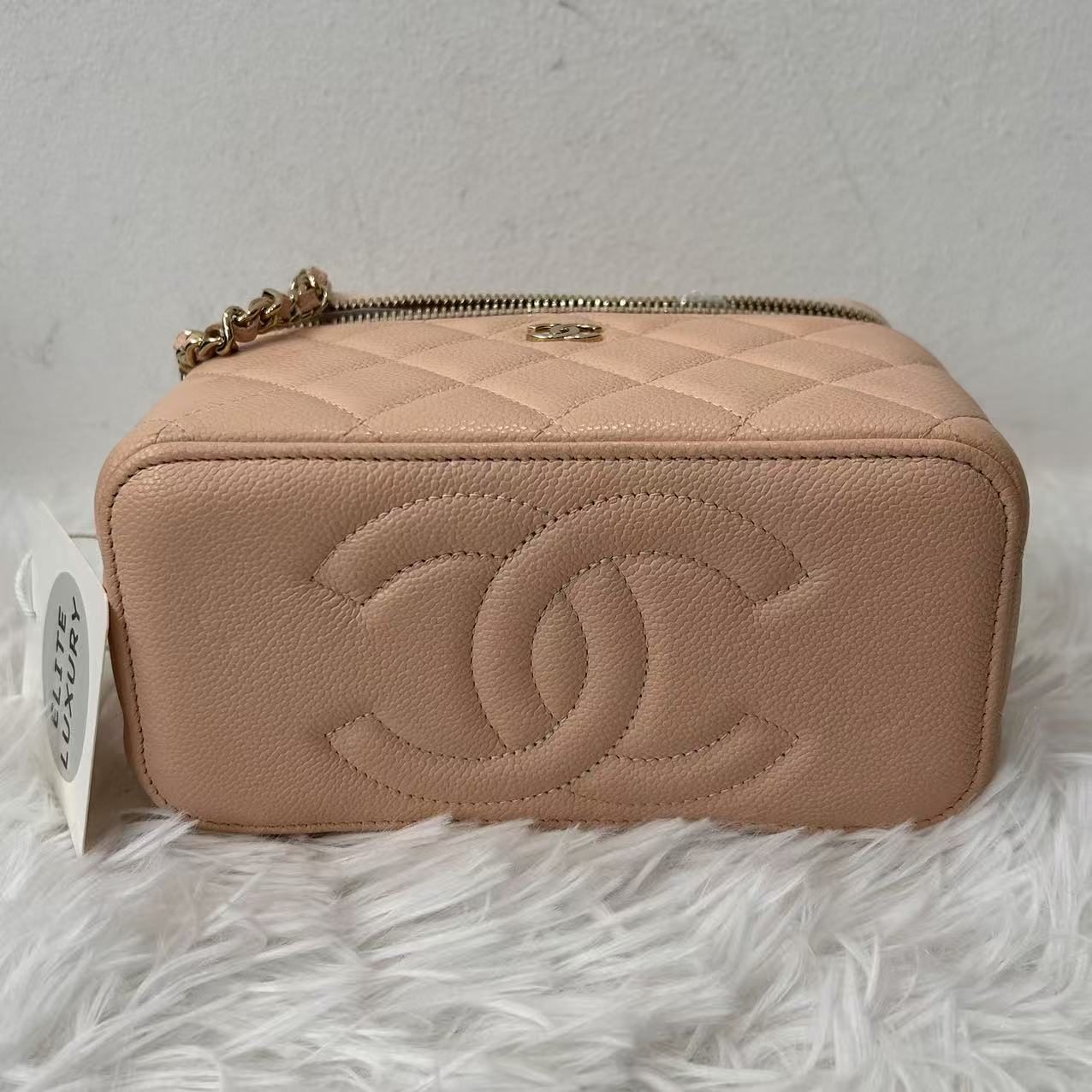 (Preowned) CHANEL 24C Gold-colored metal accessories, grainy leather, long square box bag, chain messenger bag, women's, light pink