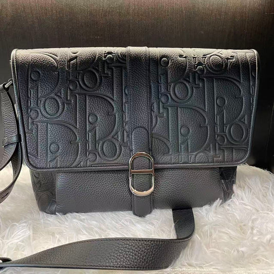 (Preowned) DIOR gravity leather