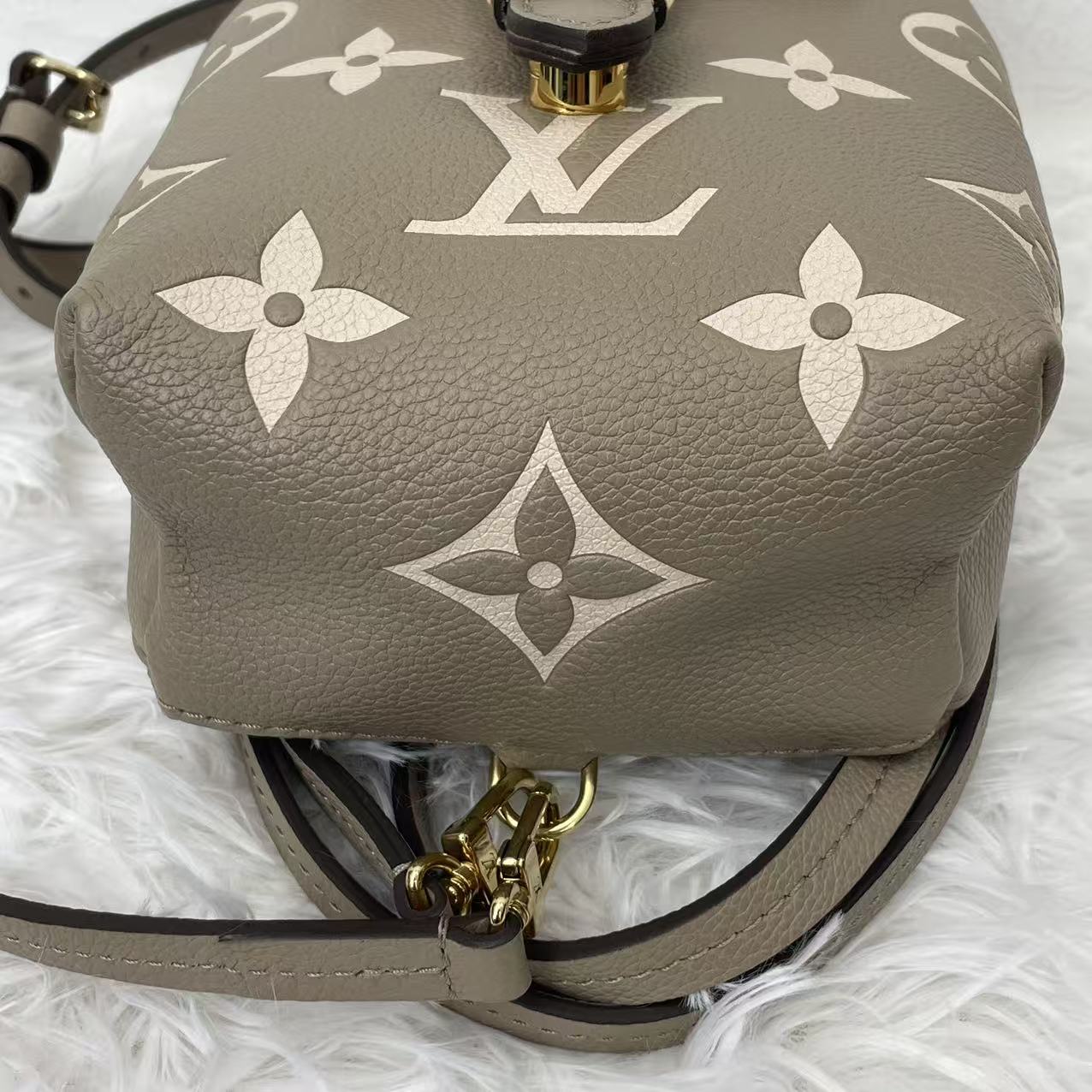 (Preowned) LOUIS VUITTON Tiny