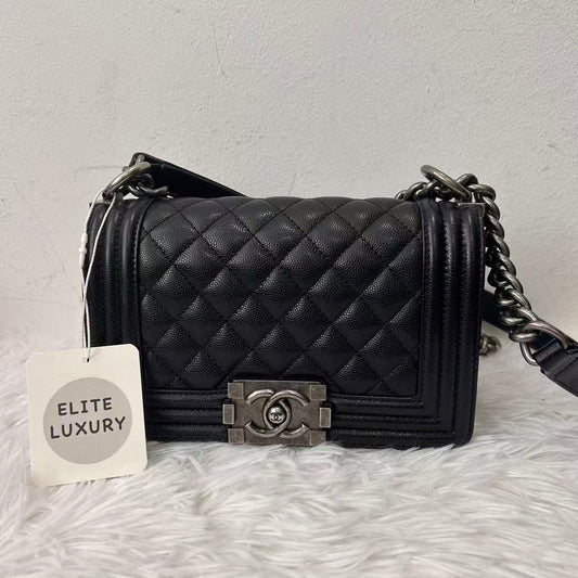 (Preowned) CHANEL Leboy