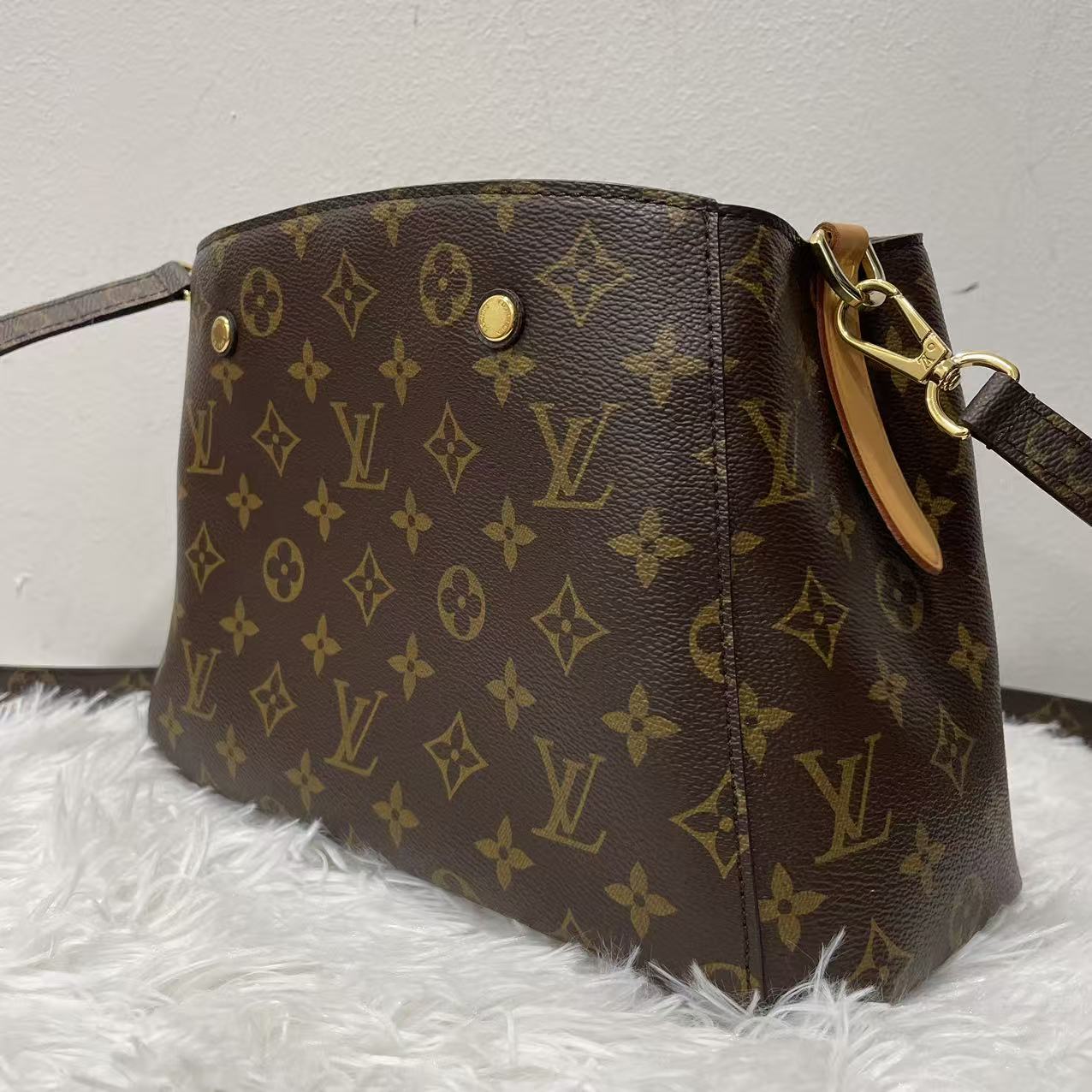 (Preowned) LOUIS VUITTON Montaigne BB