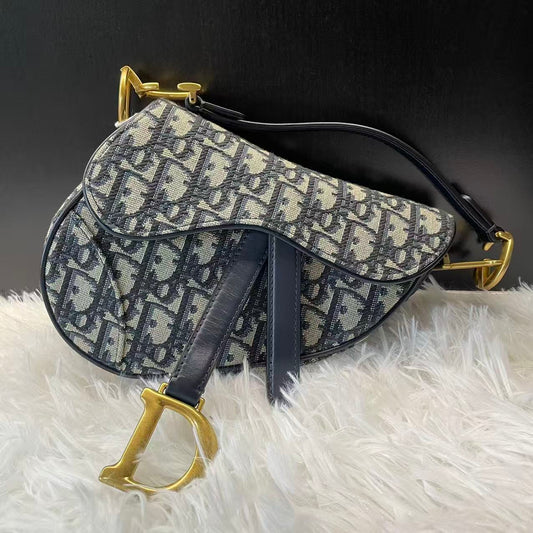 (Preowned) DIOR