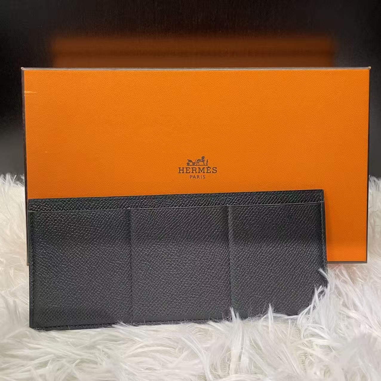 (Preowned) Hermes Passant Long Wallet